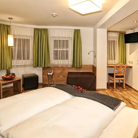 Salner Apartment *